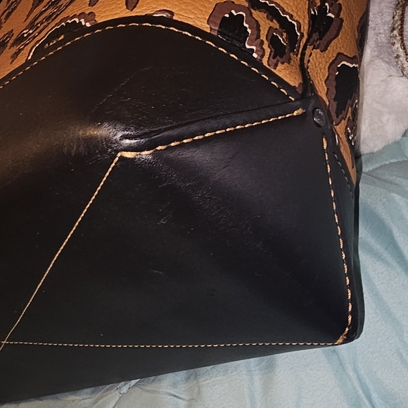 Coach 1941 Wildbeast Gotham sample tote - Picture 4 of 16